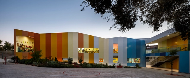 Centro de Educación Infantil Bambi / Plan9 - Kindergarten, Fachada