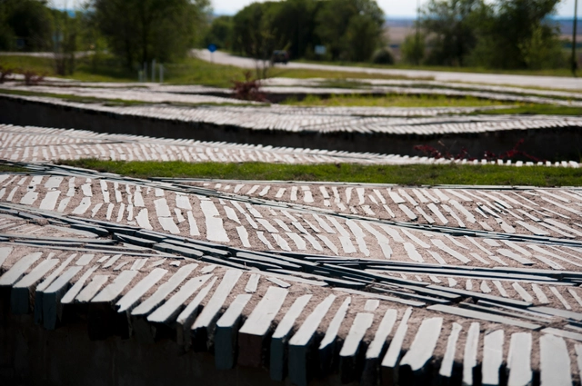 Paisaje y Arquitectura: Pliegues topográficos, una especie de tejido entre lo natural y lo artificial - Paisaje Y Arquitectura