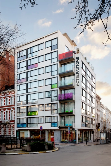Entra en el universo multicolor del Hotel Pantone con estas llamativas imágenes  - Imagen Principal