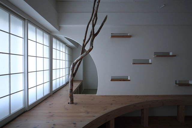 La resucitación de un edificio / Nano Architects - Apartamentos