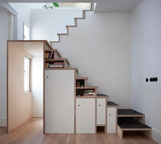  Plywood Trio Apartment in Madrid / BUJ+COLÓN Arquitectos - Apartment Interiors