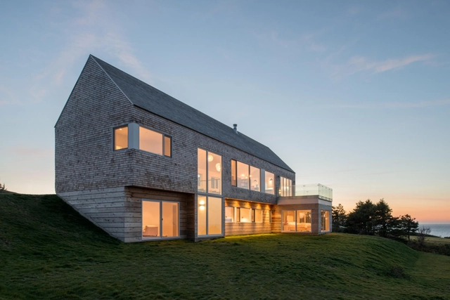 Casa Harbour Heights / Omar Gandhi Architect  - Casas