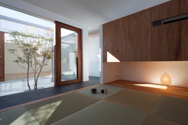 House IM / Miyahara Architect Office - Houses, Bedroom, Facade, Door, Beam, Bed