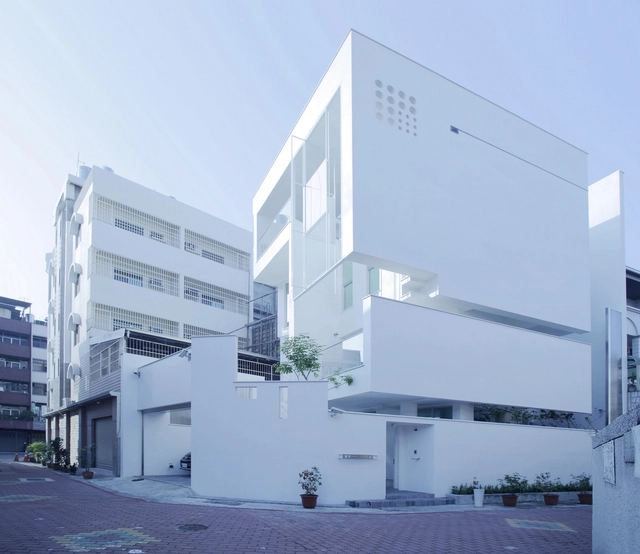 Lienzo en la calle  / TA architect - Casas