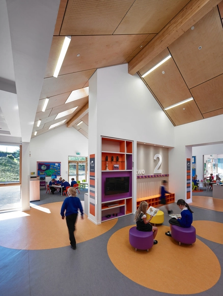 Kirkmichael Primary School / Holmes Miller - Schools 