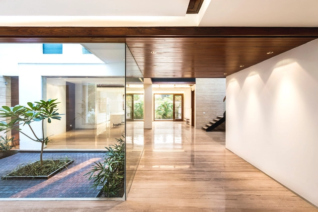 Casa en Mohali / Charged Voids - Casas