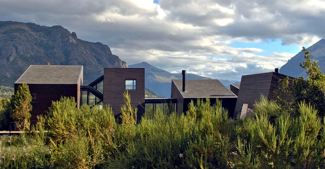 Casa MD / Alric Galindez Arquitectos - Casas, Fachada, Bosque