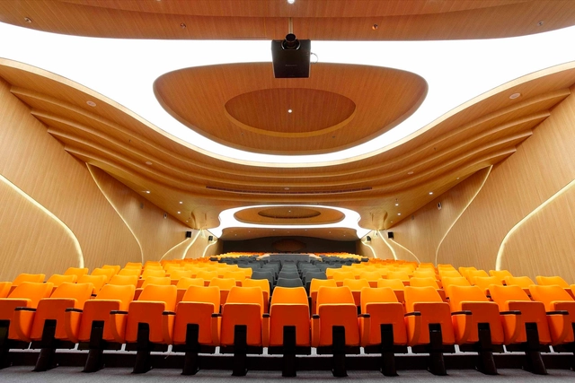 M – Auditorio / Planet 3 Studios Architecture - Diseño De Interiores