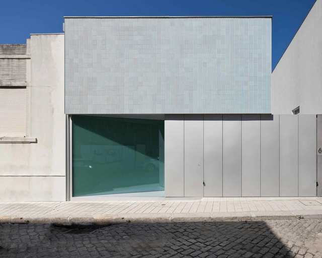 Casa Ricardo Pinto / CorreiaRagazzi arquitectos - Renovação