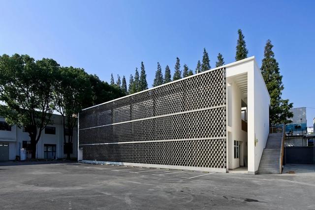 Baños de estudiantes / Wuyang Architecture - Otros Edificios