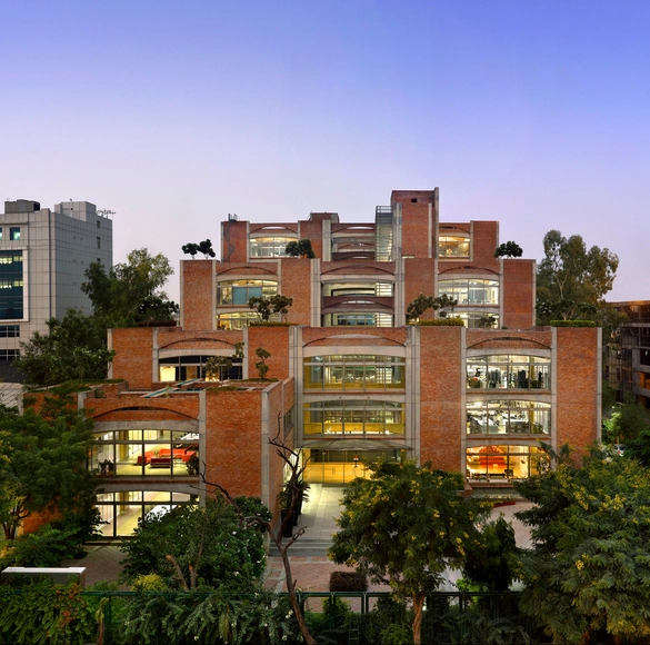 Oficinas Triburg / Stephane Paumier Architects - Edificios Institucionales