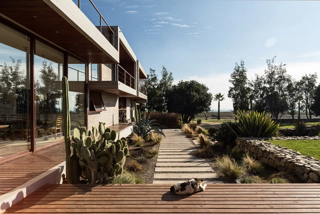 Casa Hasbún II / Chauriye Stäger Arquitectos - Casas