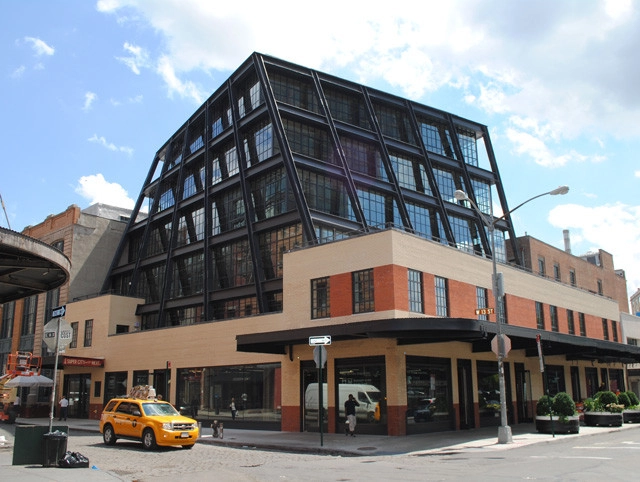 Why Are There Still No Built Traces of New York's Tech Industry? - Featured Image