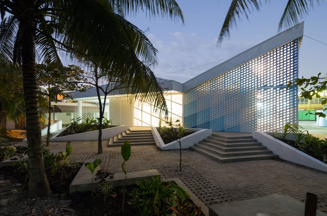 Kimmelman on MASS Design Group's Open-Air Clinics in Haiti - Featured Image