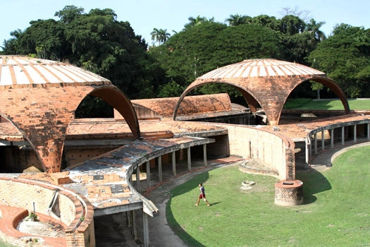 Ricardo Porro, Architect of Cuba’s National Art Schools, Dies at 89 - Featured Image