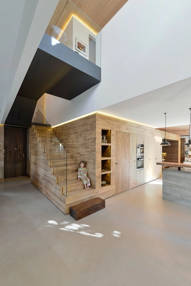 Casa en Estoril / Ricardo Moreno Arquitectos - Renovación