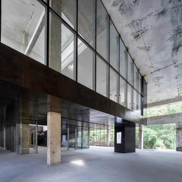 Galería MJH de iD Town / O-office Architects - Reconversión
