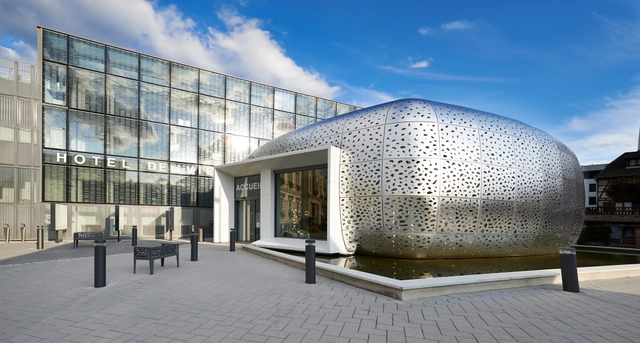 Ayuntamiento de Illkirch-Graffenstaden / Atelier Filippini - Hoteles