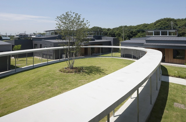 Hogar de Menores "Tsukuba-Aiji-en" / K+S Architects - Guardería