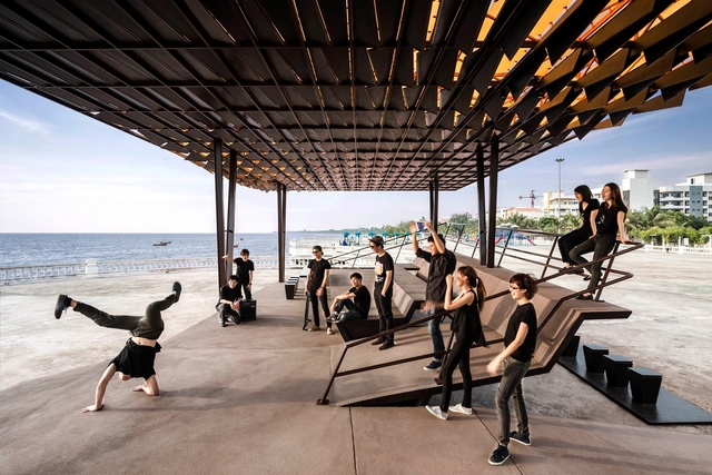 'The Flow' - un pabellón multipropósito / Department of ARCHITECTURE - Pabellón