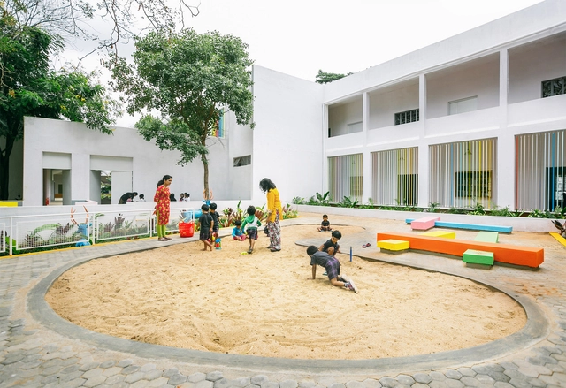 Escuela Ekya en Kanakapura Road / CollectiveProject - Renovación