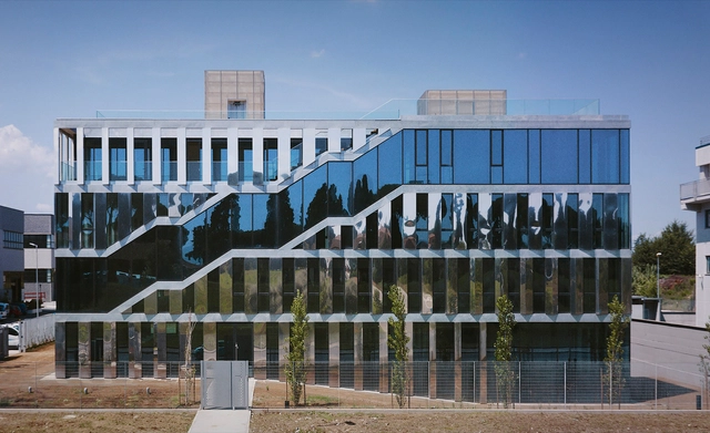 Sede central de INTECS SPA / Modostudio + Studio Cattinari - Arquitectura De Oficinas