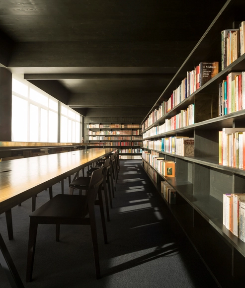 Biblioteca de Sao Paulo / Site Specific Arquitectura - Diseño De Interiores