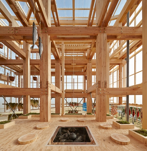 Nest We Grow  / Faculdade de Projeto Ambiental UC Berkeley  + Kengo Kuma & Associates - Outras Estruturas