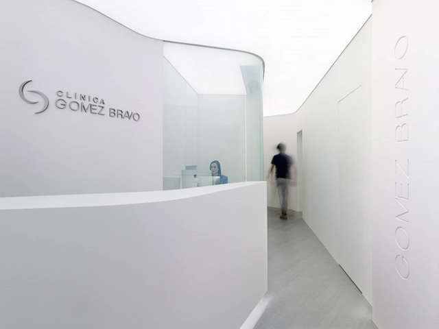 Clínica Gómez Bravo  / Iván Cotado Diseño de Interiores - Clínica