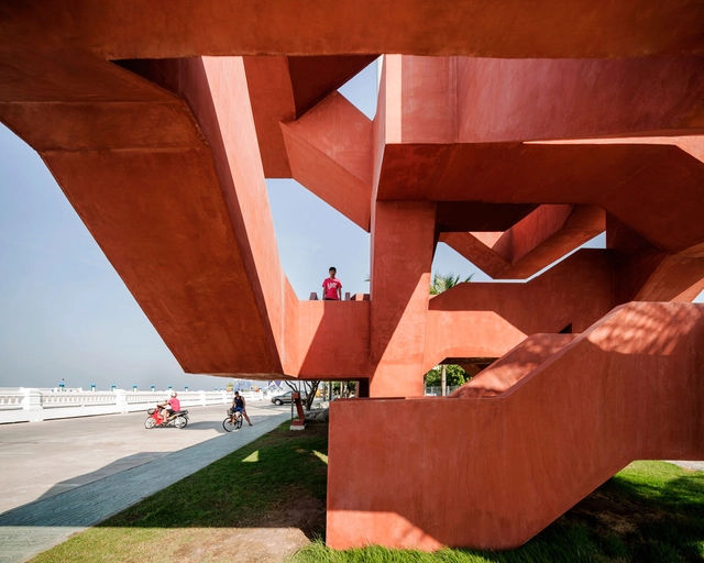 Torre 10Cal / Supermachine Studio - Centro De Observación