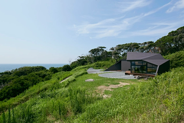 Villa Escargot / Takeshi Hirobe Architects - Casas