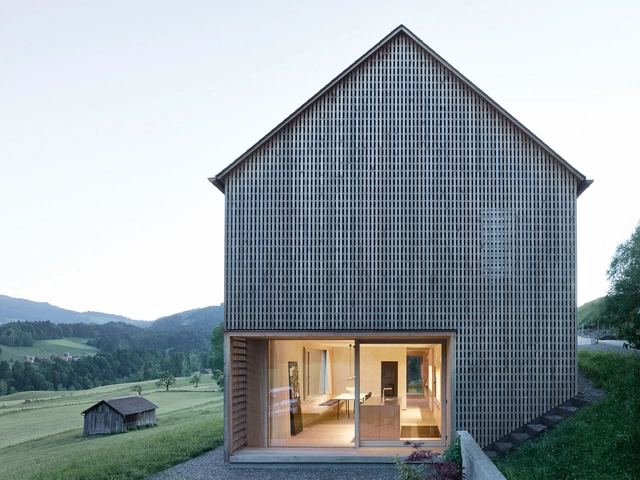 Haus Für Julia Und Björn / Innauer-Matt Architekten - Casas