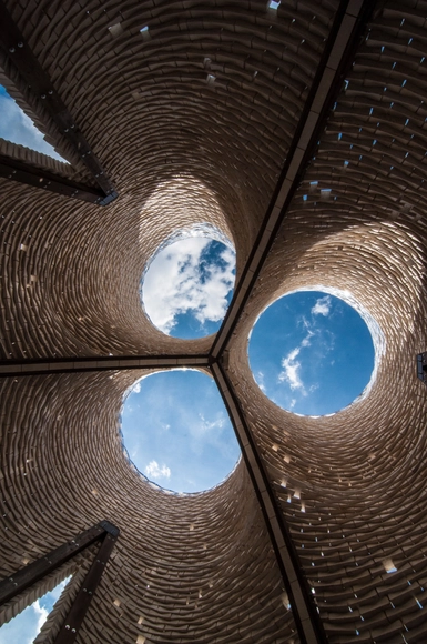 BIG, Heatherwick eThe Living entre os escritórios mais inovadores segundo a Fast Company - Imagem de Destaque