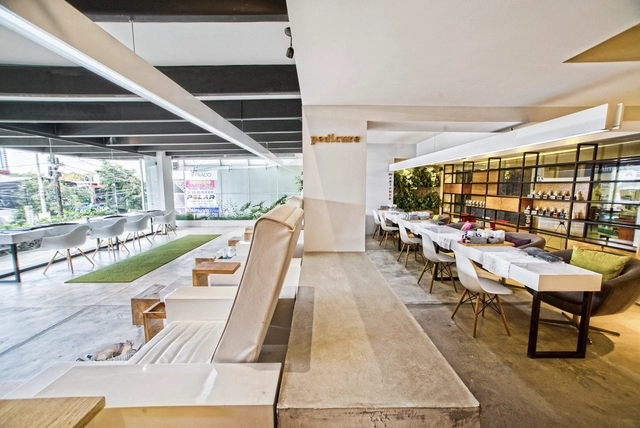 Hand Spa / taller paralelo - Diseño De Interiores, Mesas, Sillas, Bancas