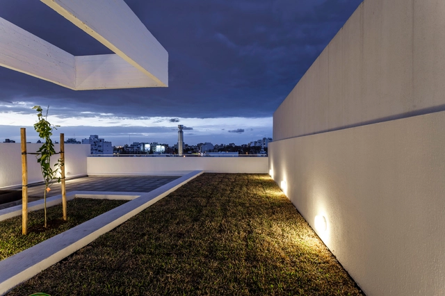 Edificio ROSETI 1948 / PACIFICO Oficina + BLAA Estudio - Apartamentos, Fachada, Iluminación