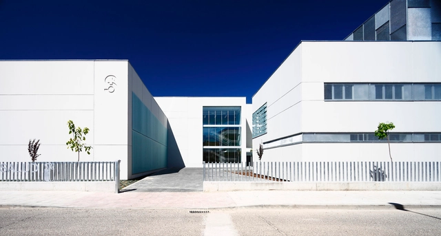 Centro de Salud “TALAVERA V” / ARQUITECNICA + BAT - Centro De Salud
