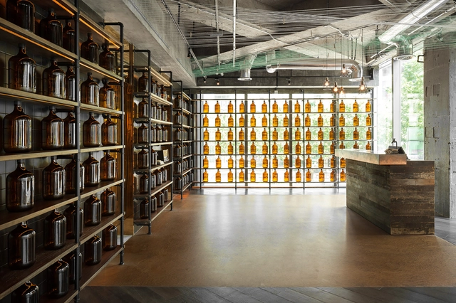 Liquid Laundry / hcreates - Diseño De Interiores