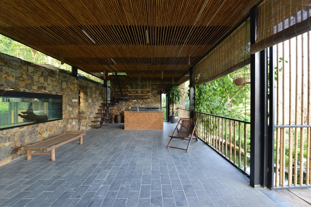Casa Hillside / TOOB STUDIO - Casas