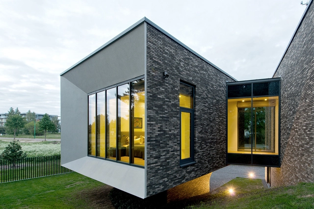 Casa Familiar en Palanga / UAB Architektu biuras - Casas