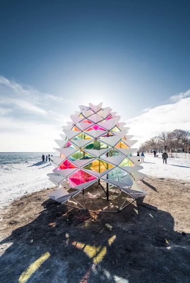 "Winter Stations" Bring Warmth to Toronto's Frozen Beaches  - Featured Image