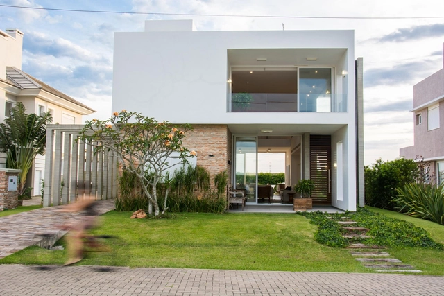 Casa Ventura M22 / Sbardelotto Arquitetura - Casas, Jardim, Fachada, Porta