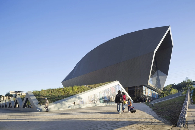 Centro Esportivo Zhonghe / Q-Lab - Ginásio