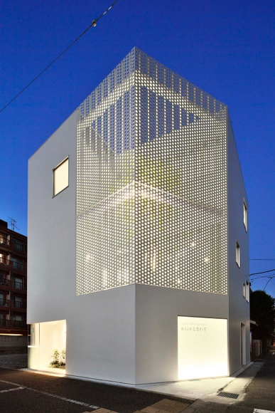 Edifício de Escritórios em Kanagawa / HMAA - Edifícios De Escritórios