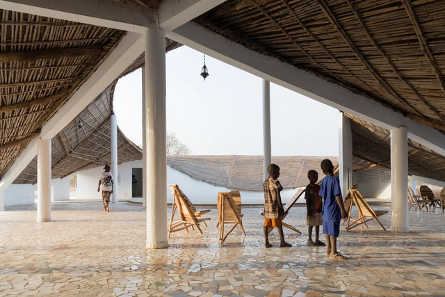 Nueva Residencia para Artistas en Senegal / Toshiko Mori - Centro Cultural