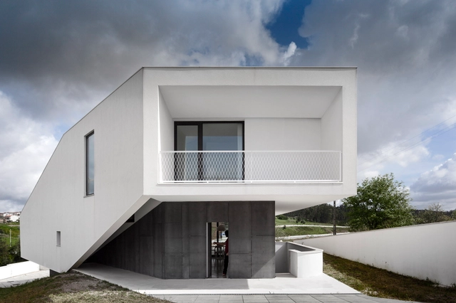 Casa Vidigal / Contaminar Arquitectos - Casas