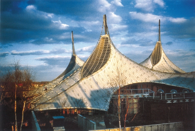Clásicos de Arquitectura: Pabellón Alemán, Expo '67 / Frei Otto y Rolf Gutbrod - Edificios Públicos
