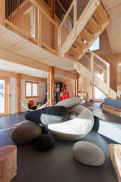 Cabaña Cerca del Lago de Joux / Kunik de Morsier architectes - Casas