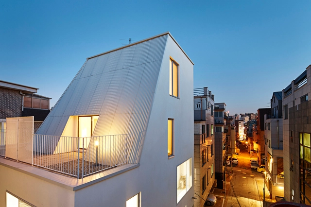The White Cone House / apparat-c - Apartment Interiors, Facade