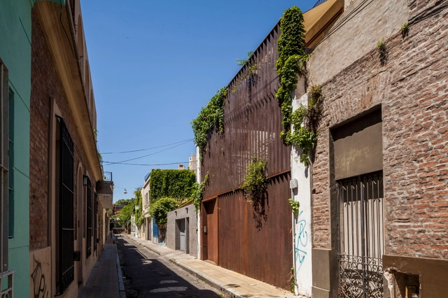 Vivienda Colectiva Pasaje Cabrer / AFRa - Casas, Fachada
