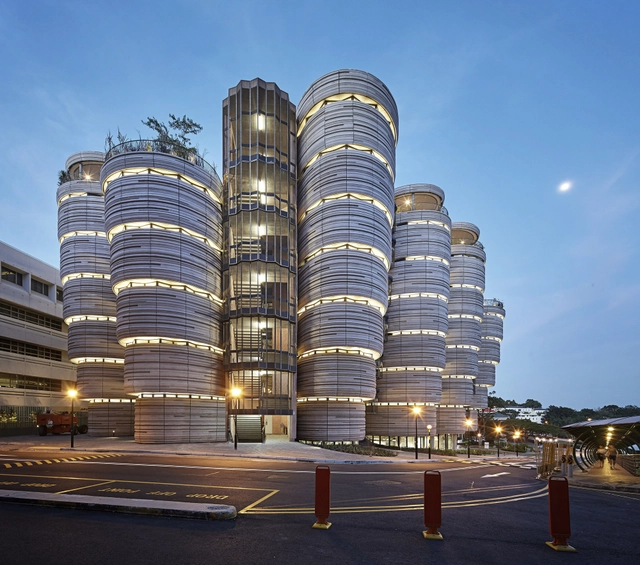 How Heatherwick Studio Provides Small-Scale Encounters in a Large-Scale World - Featured Image